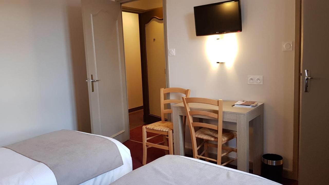 Hostellerie D'Heloise Logis Cluny Exterior foto